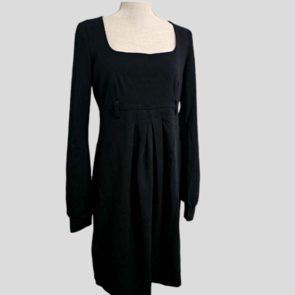 Classic United colors of benetton long sleeve midi black dress medium